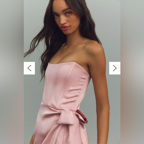 V. Chapman June Corset Front-Slit Gown - Picture 5 of 11